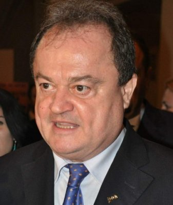 Blaga: Dacă cineva din PDL va demonstra că este soluţia, eu îi voi face campanie în partid
